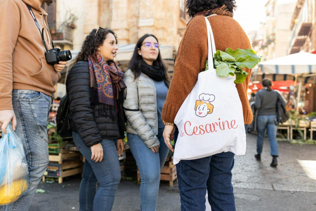 Excursão gastronômica de rua para pequenos grupos em Verona com um especialista em culinária local - Photo 5