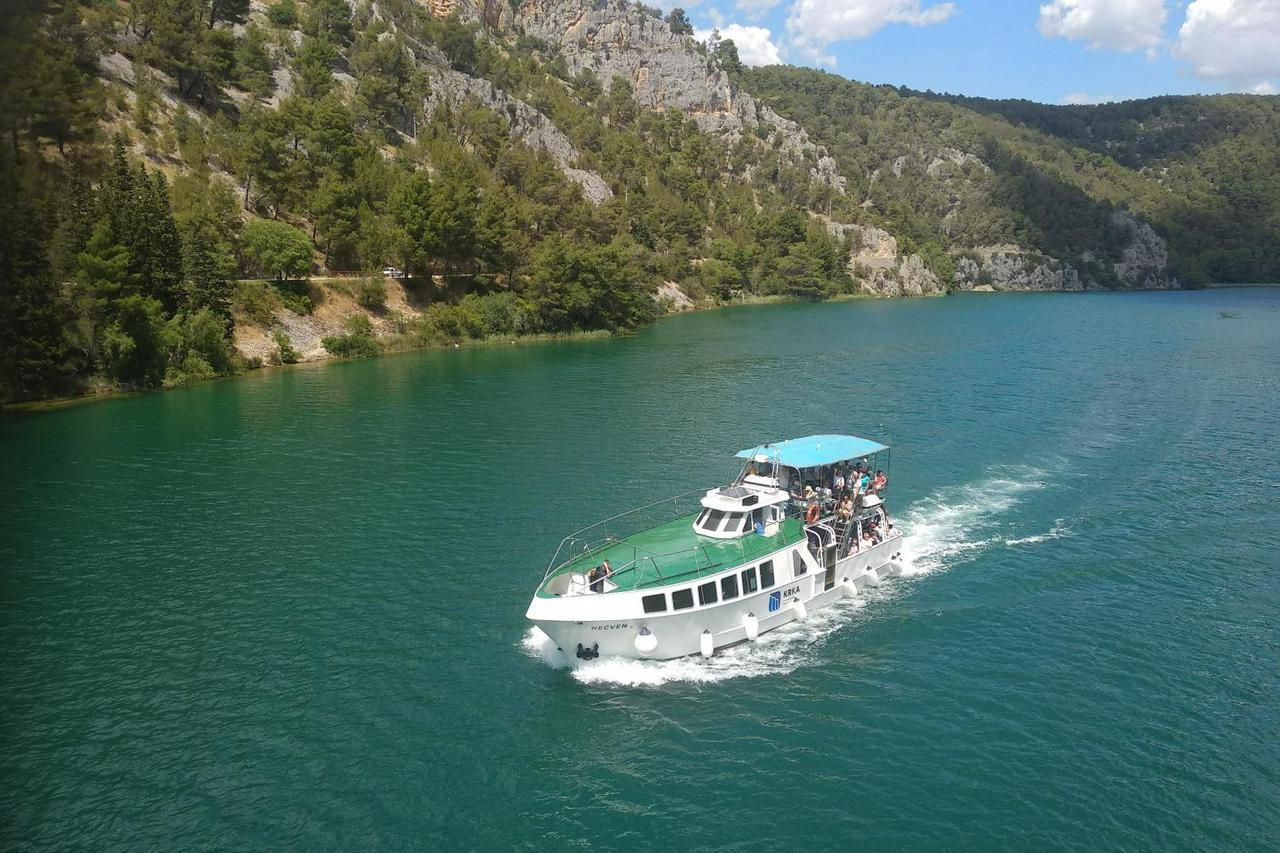 Excursão ao Parque Nacional Krka com guia local e degustação de vinhos de Split - Photo 6