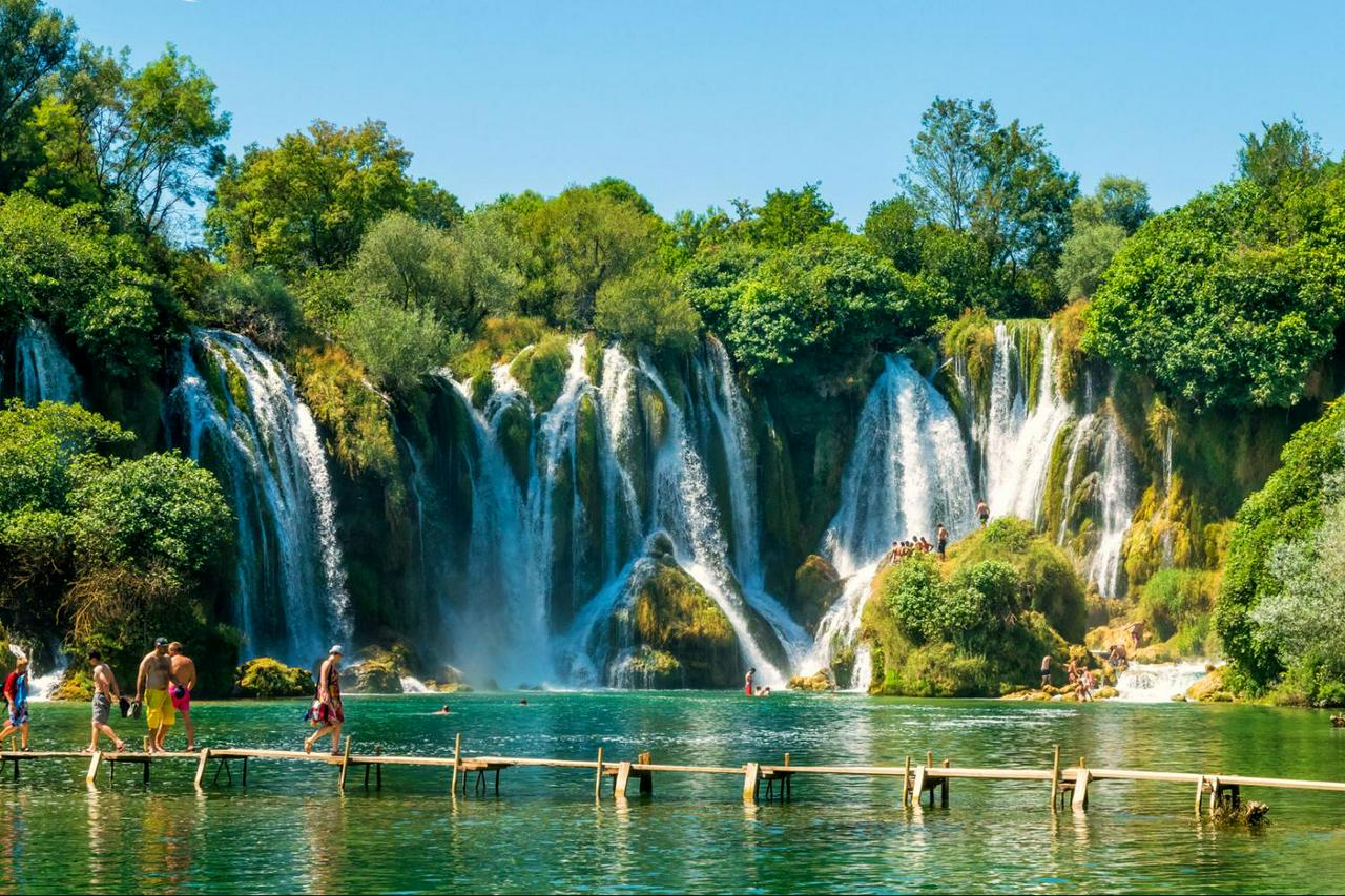 De Split: excursão a Mostar e Herzegovina com cachoeiras Kravica - Photo 7