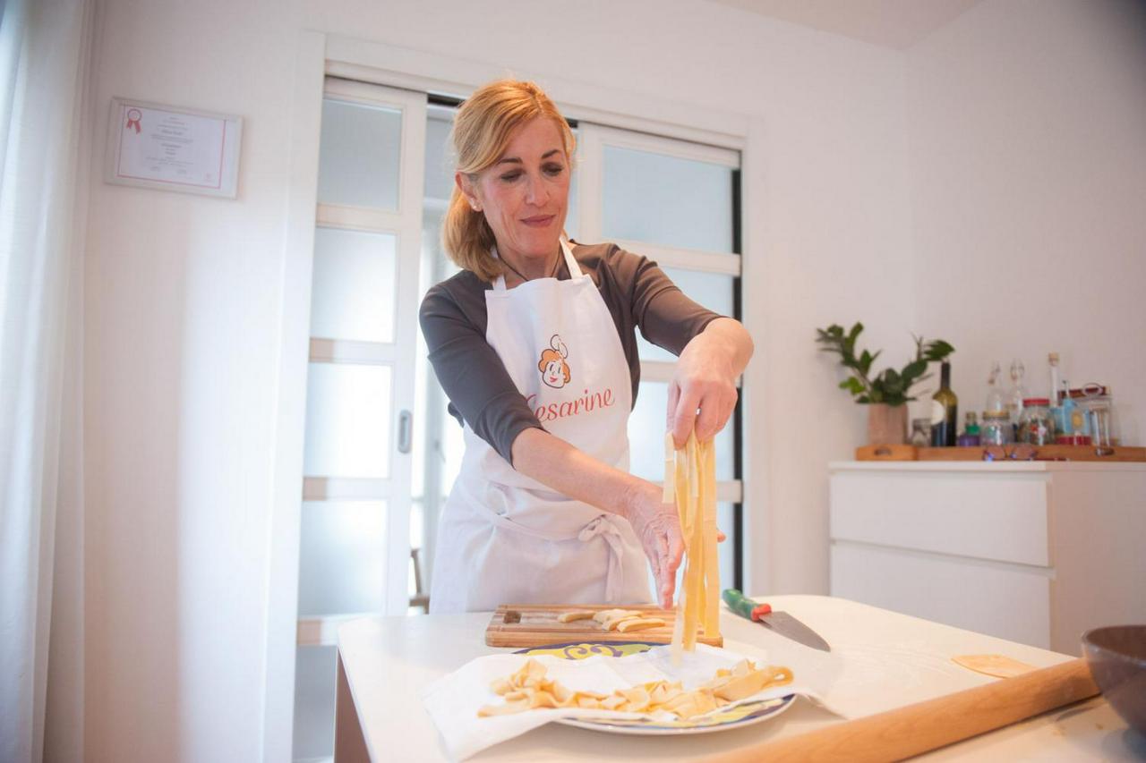 Visita ao mercado local e aula particular de culinária com almoço na casa de um morador local em Verona - Photo 8
