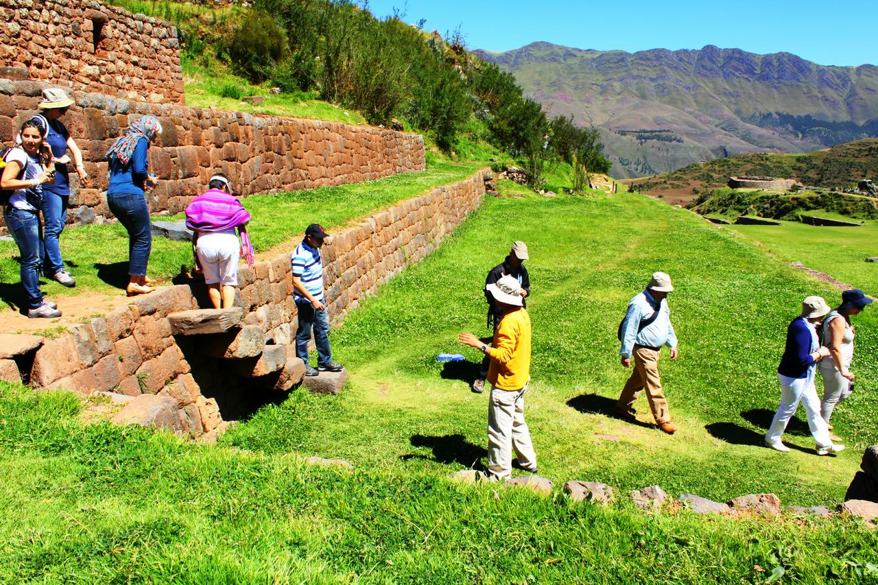 Excursão de meio dia a Tipon, Pikillaqta e Andahuaylillas - Photo 2
