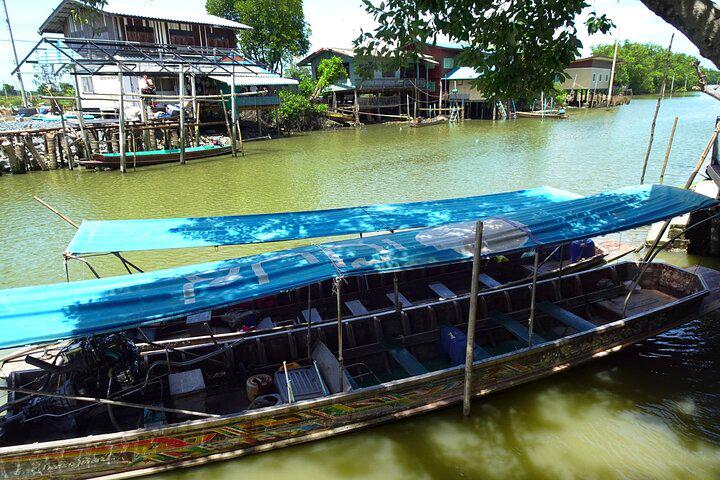 Wat Bang Kung Temple and Mangrove Boat Tour from Bangkok - Photo 3