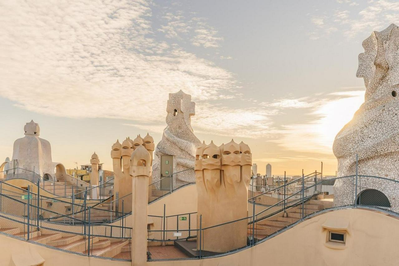 La Pedrera - Visita guiada con acceso prioritario - Photo 6