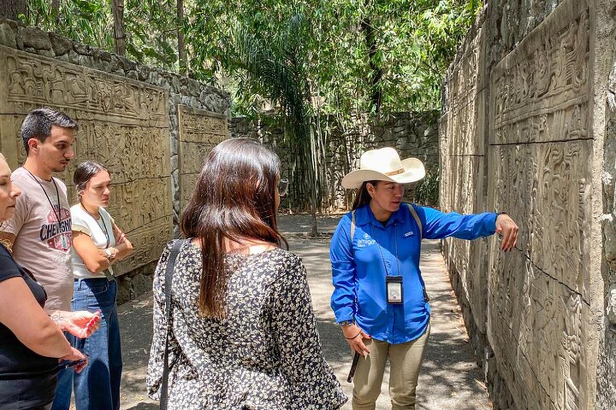 Visita guiada ao Museu de Antropologia - Photo 17
