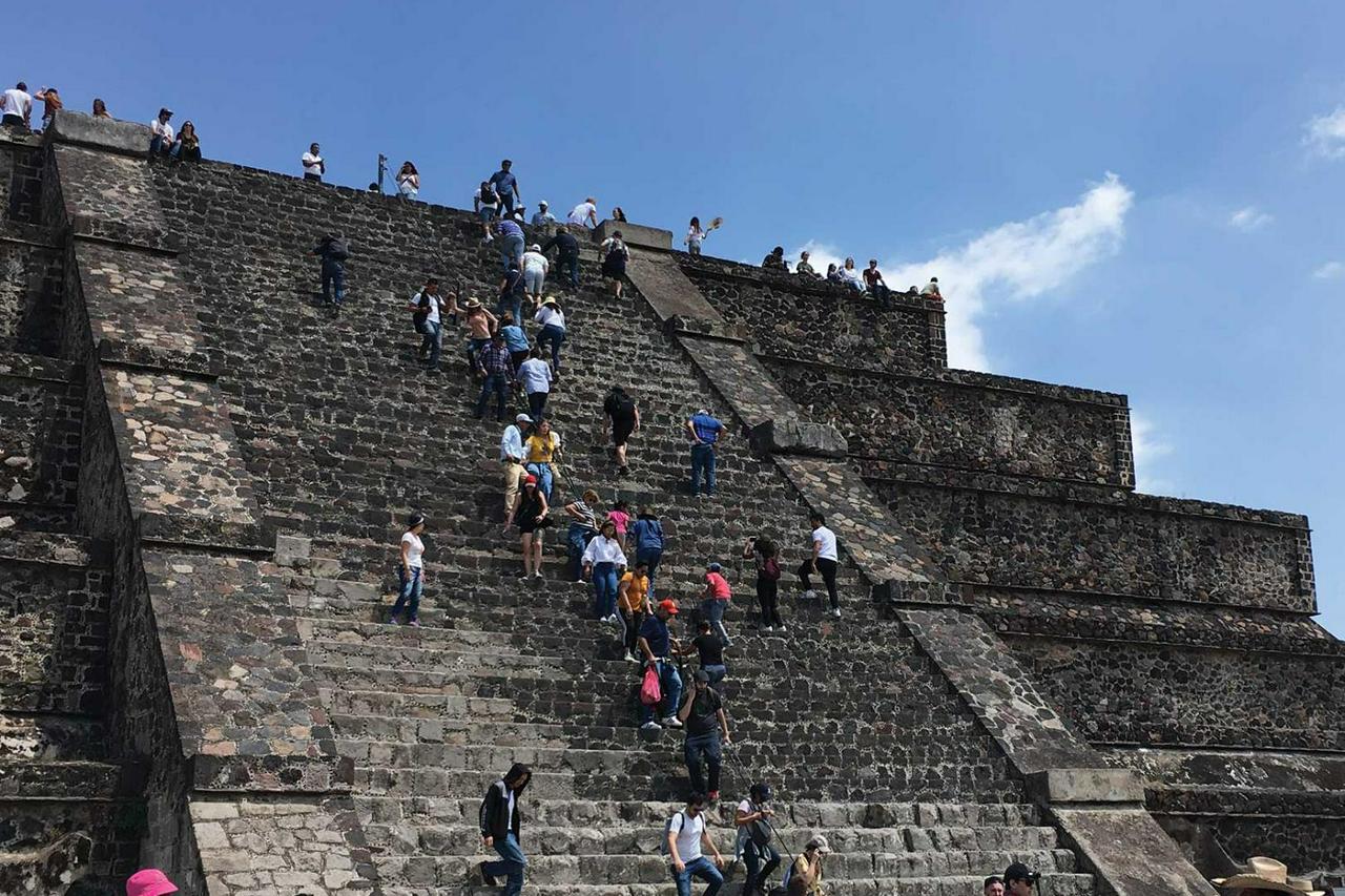 Guided tour with early access to Teotihuacán - Photo 4