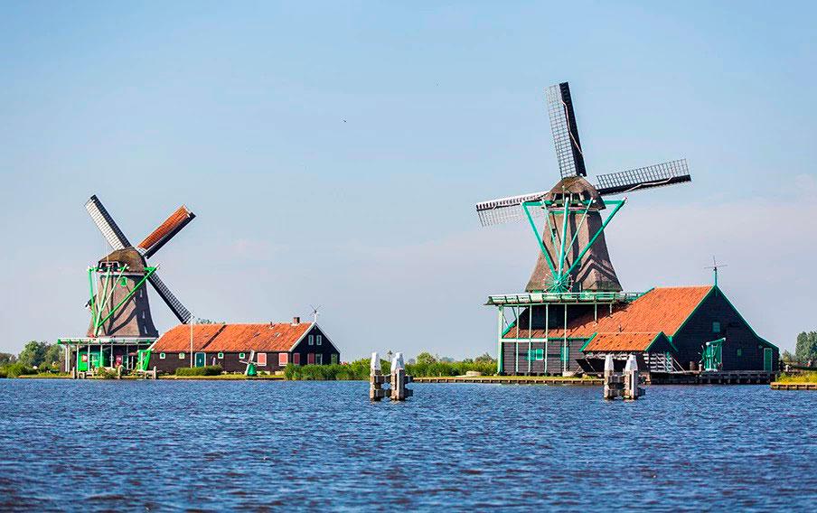 Discover Volendam, Marken and the windmills in one day - Photo 9