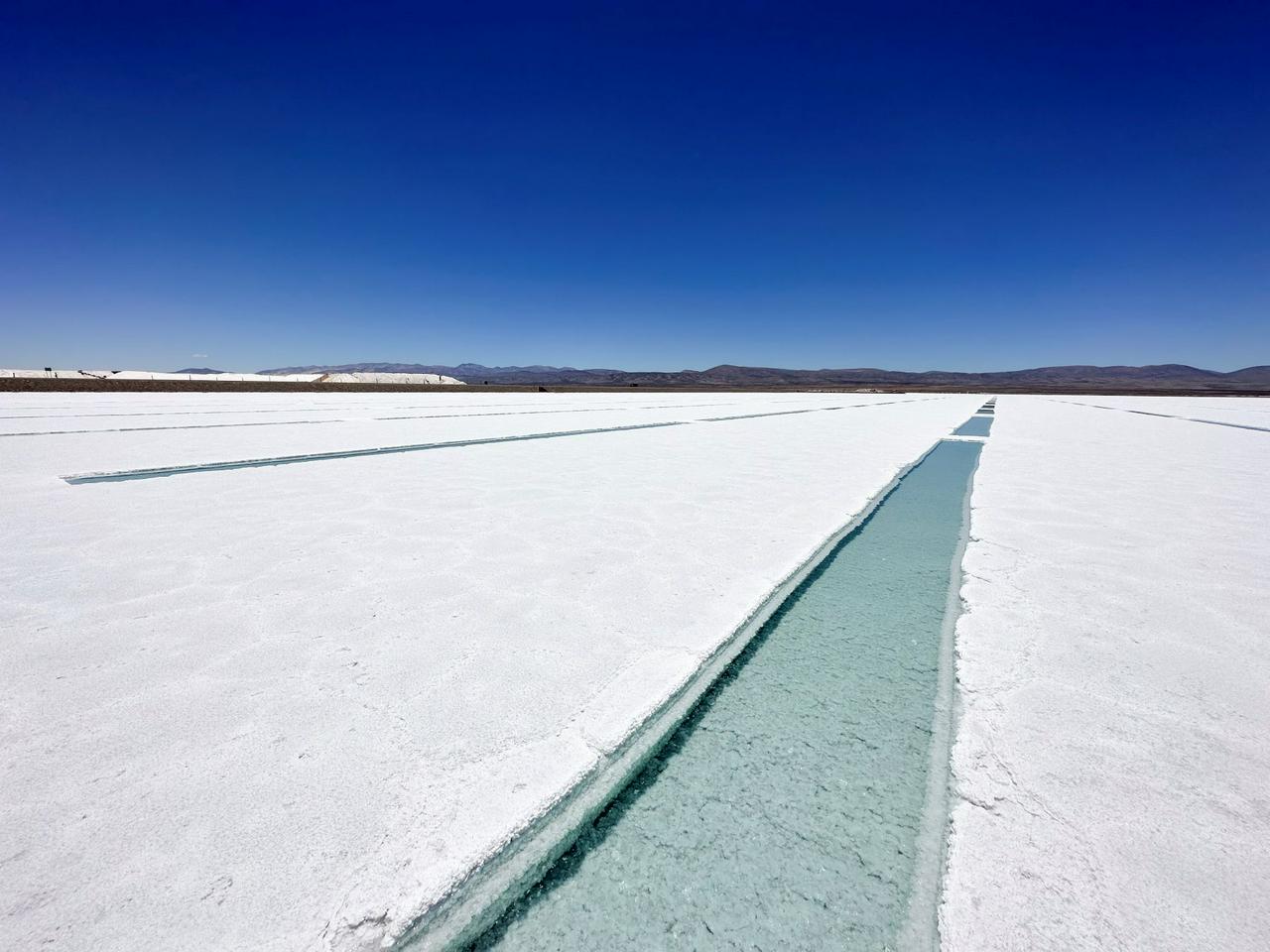 Salinas Grandes de Jujuy com Trekking em Coloraditos - Photo 19