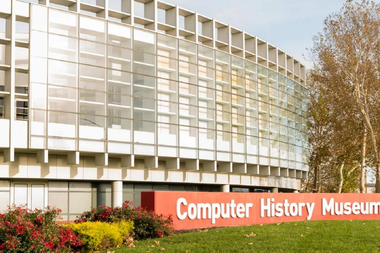 Silicon Valley: Tech Tour - Photo 4