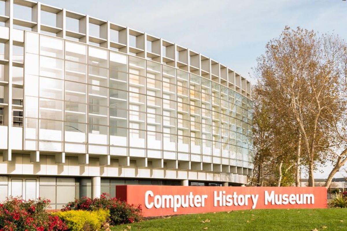 Silicon Valley: Tech Tour - Photo 8