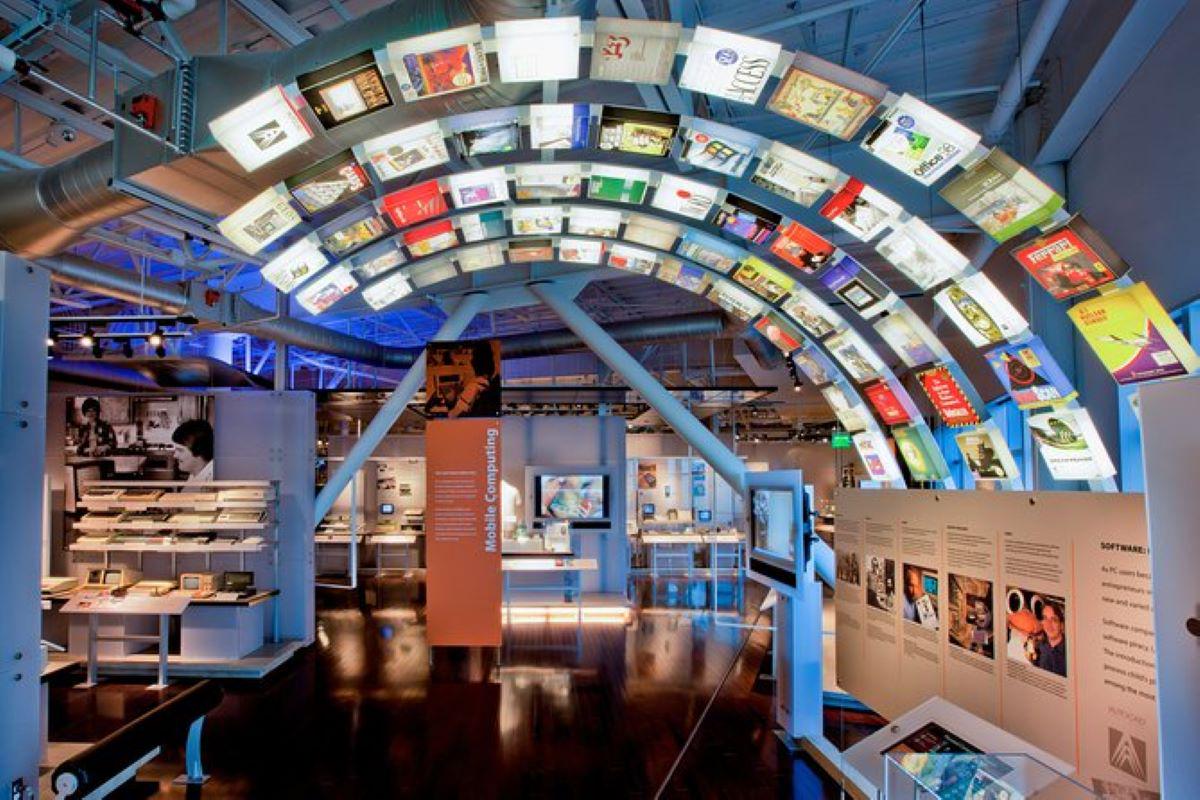 Silicon Valley: Tech Tour - Photo 13