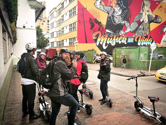 Bogotá em Scooter - visita privada - Photo 4
