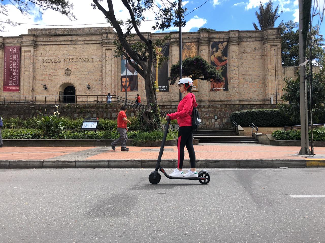 Bogotá em Scooter - visita privada - Photo 8