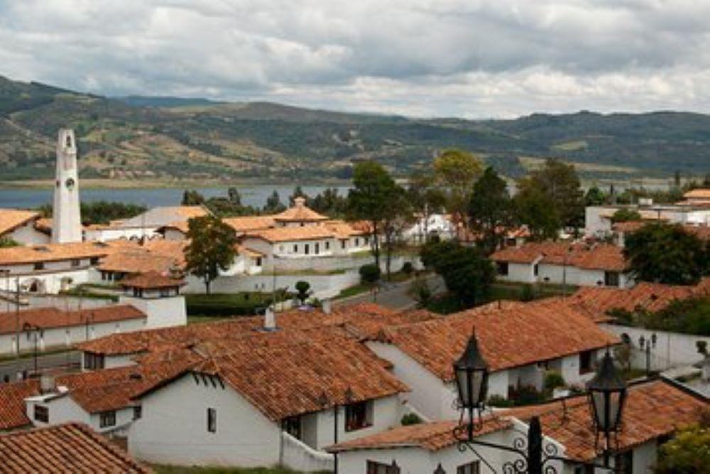 Passeio privado para Guatavita saindo de Bogotá - Photo 7
