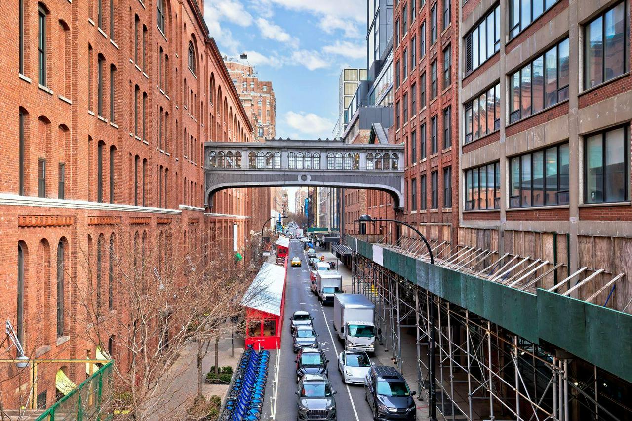 High Line, Chelsea, and Hudson Yards Walking Tour - Photo 6