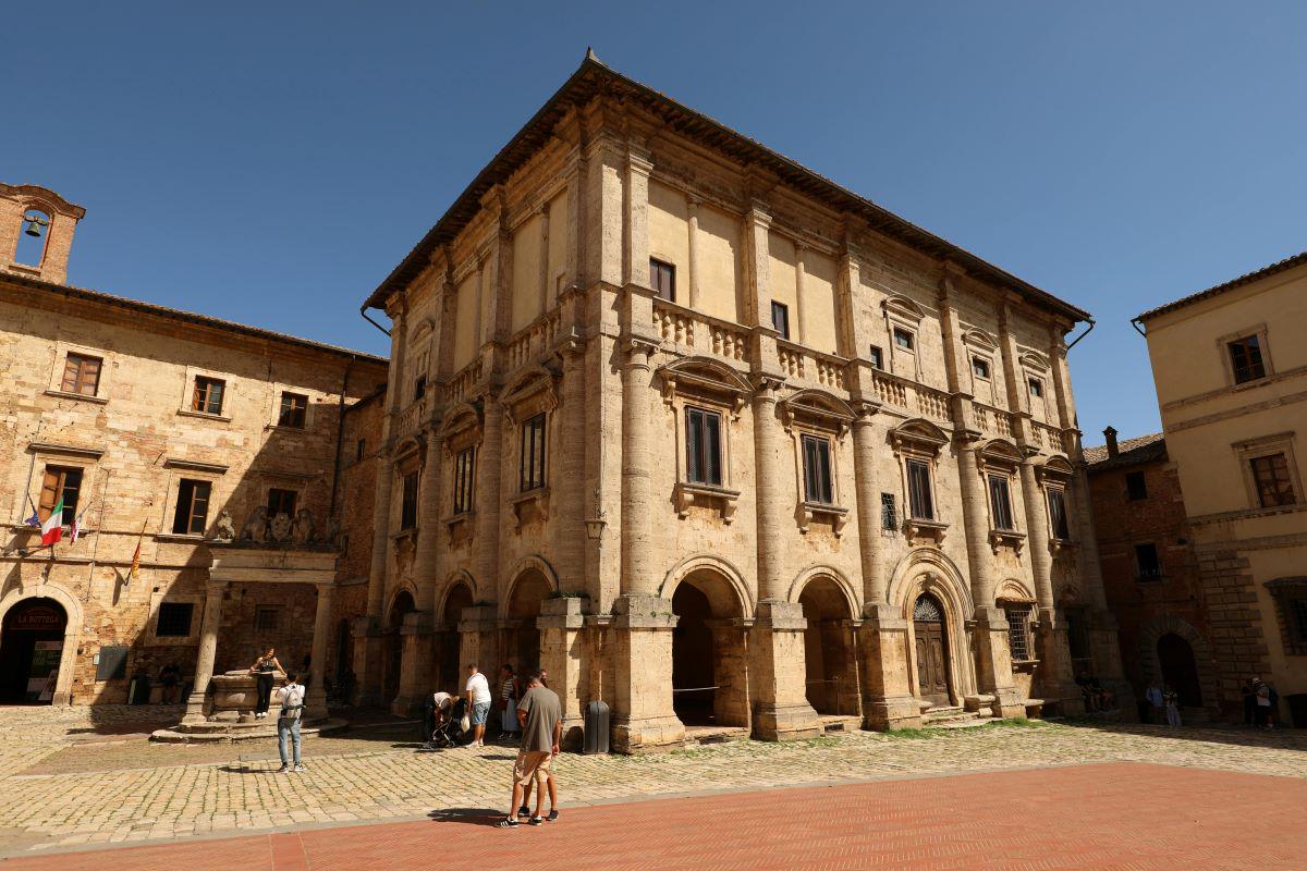 O melhor de Montepulciano, Montalcino e Cortona: excursão para pequenos grupos a partir de Florença - Photo 2