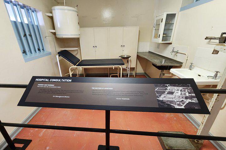 Robben Island, Bo Kaap and Diamond Factory Tour - Photo 3