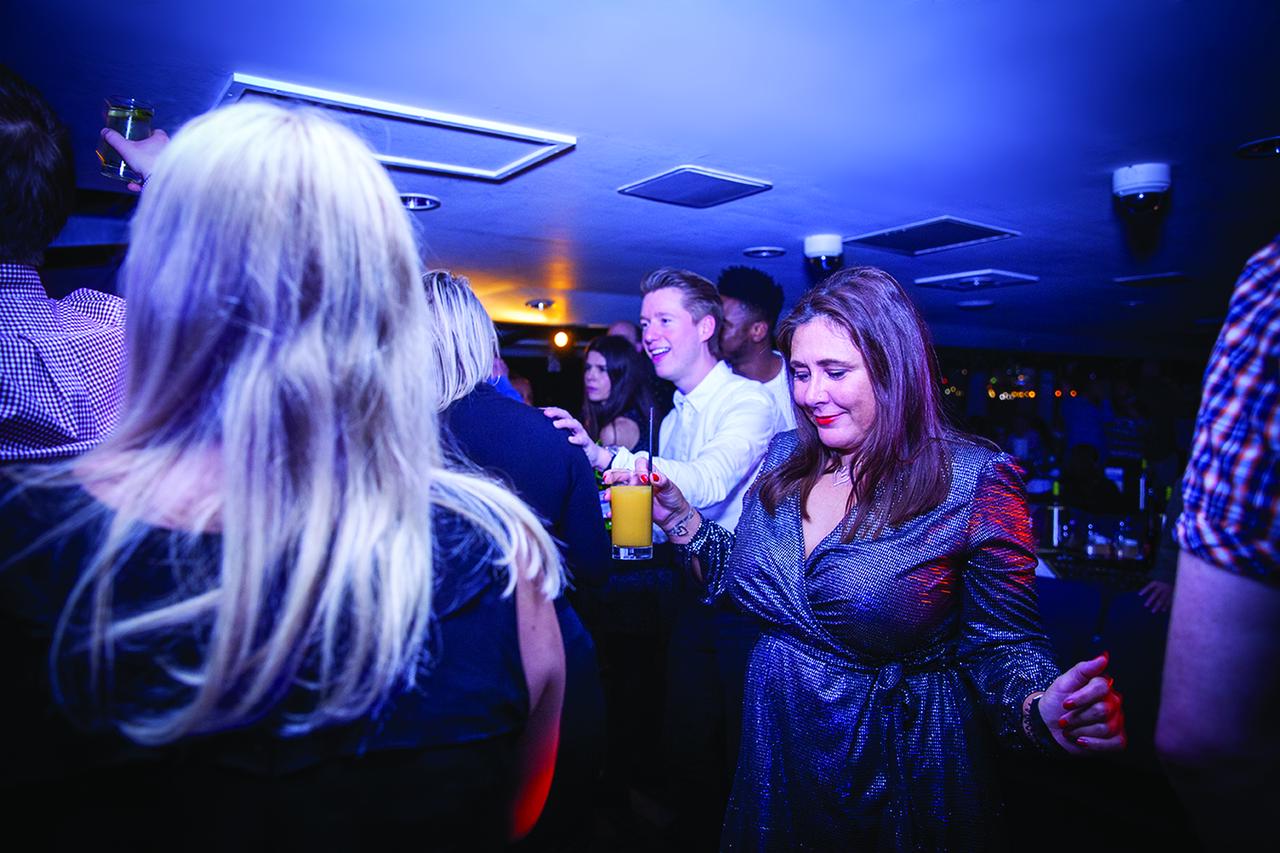 Noites de festa em York a bordo - Photo 2