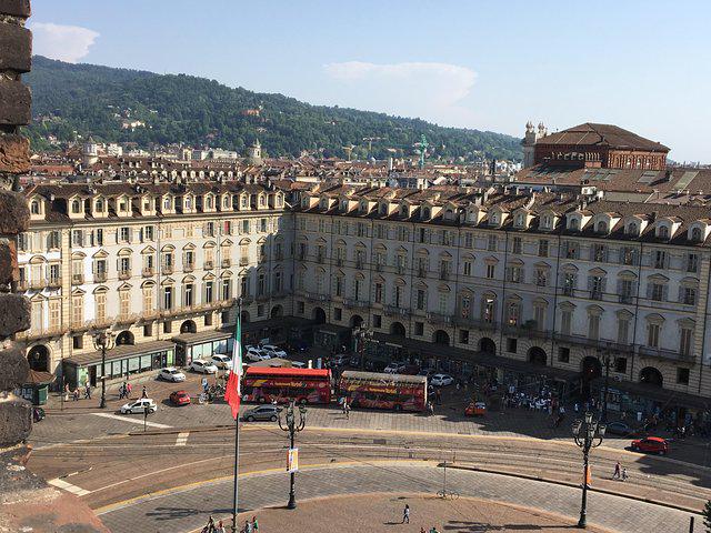 Museu Nacional do Automóvel e Open Bus Turin - Photo 2