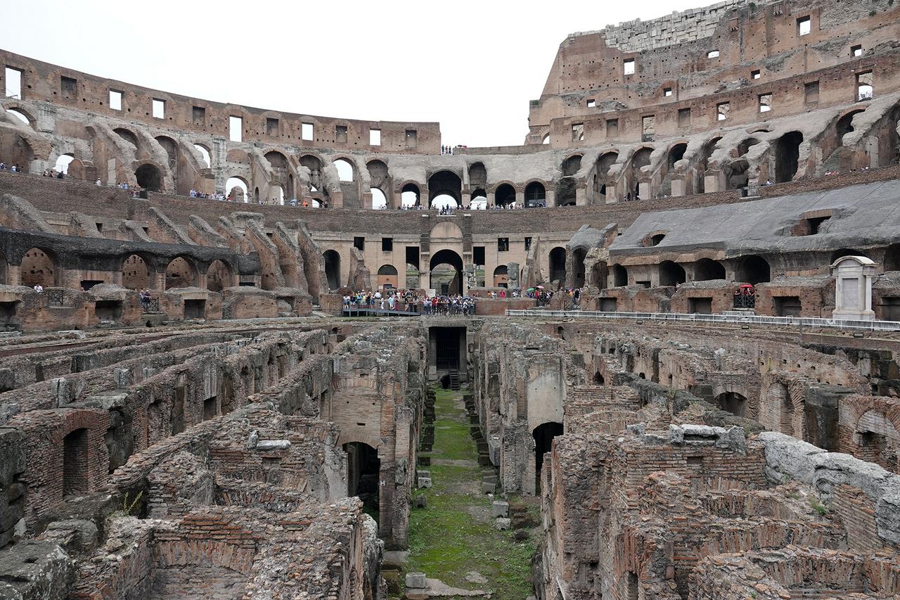 The best of Rome from Civitavecchia: Colosseum, Hop On Hop Off and train - Photo 24