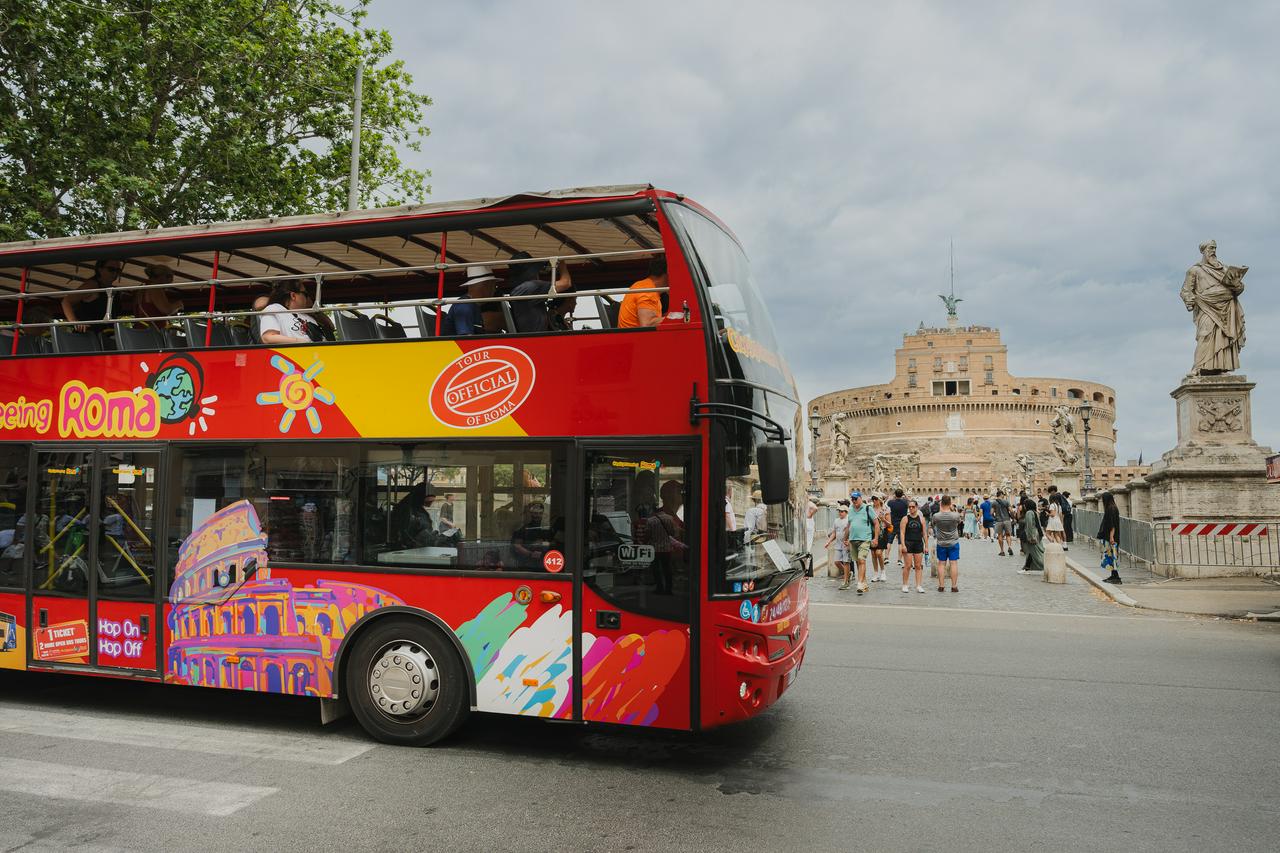 The best of Rome from Civitavecchia: Colosseum, Hop On Hop Off and train - Photo 30