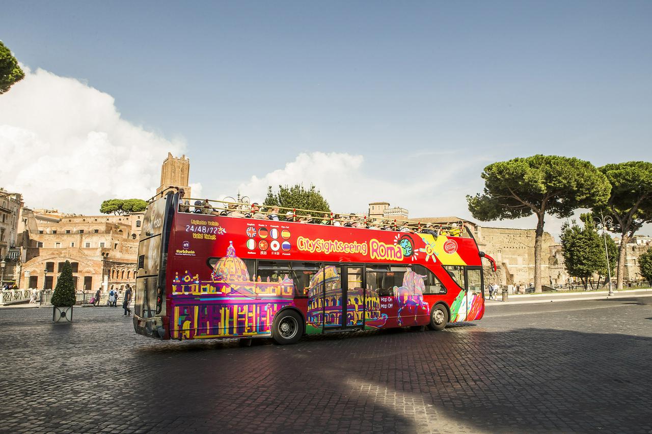 Rome Hop On Hop Off Bus from Civitavecchia - Photo 3