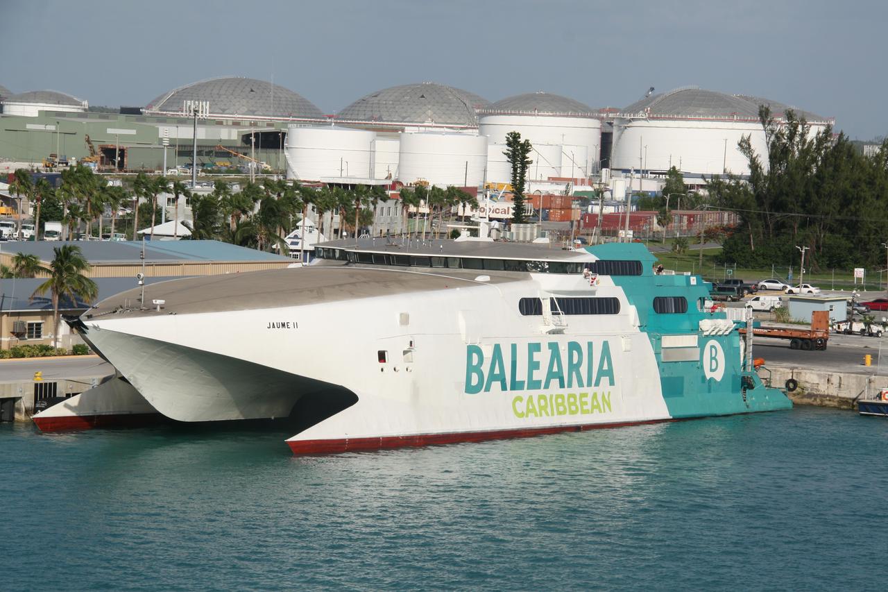 Bimini Day Escape: Travel the Bahamas by Ferry - Photo 4