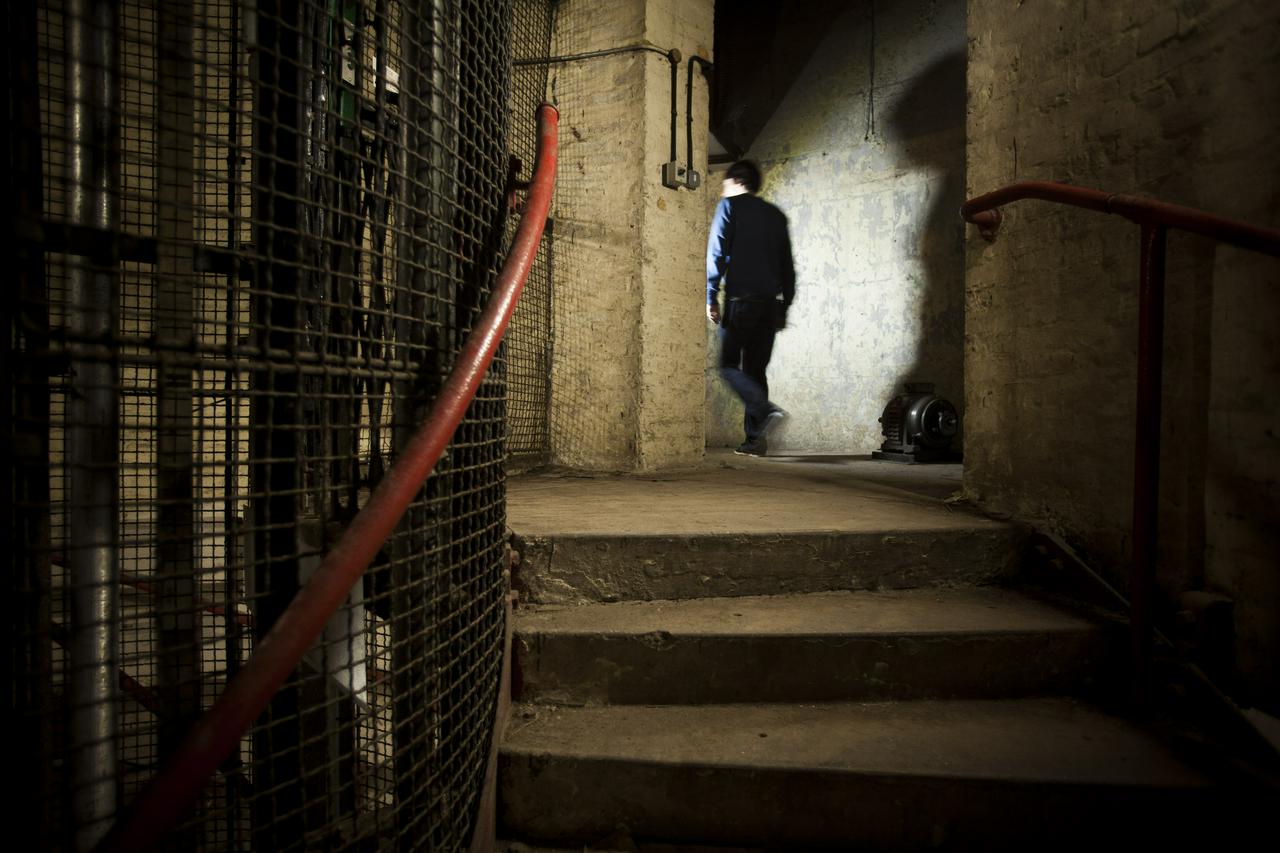 Visit to a hidden underground - Clapham South: Underground Shelter - Photo 5
