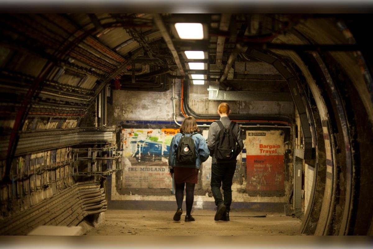 Visit to a hidden underground - Clapham South: Underground Shelter - Photo 13