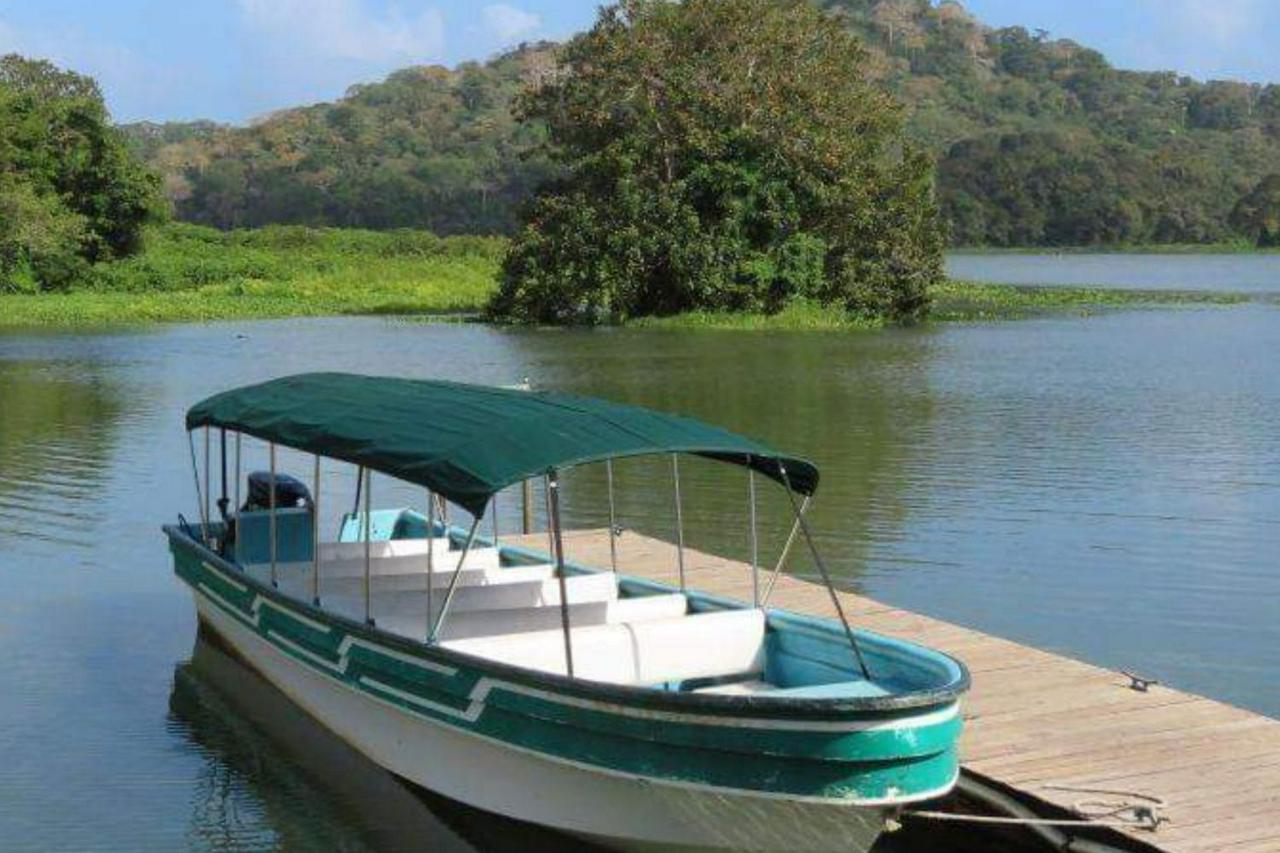 Cruise the Panama Canal and explore Monkey Island and the Sloth Sanctuary - Photo 8