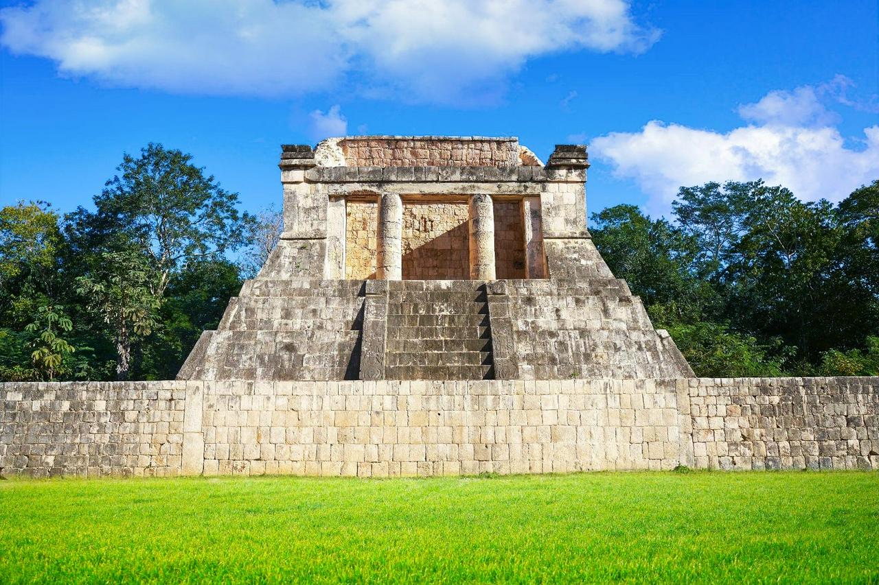 Chichen Itza with cenote and buffet lunch - Photo 6