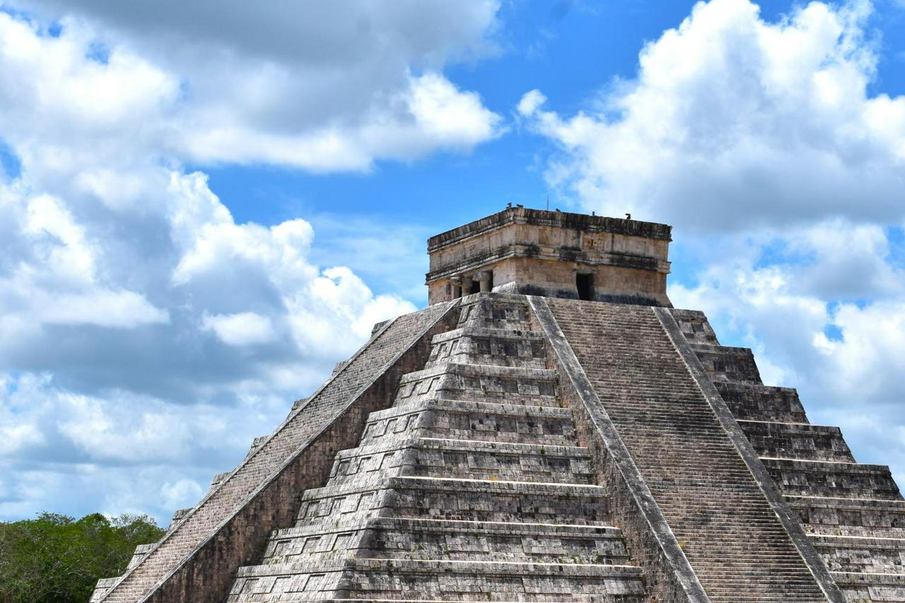 Chichen Itza with cenote and buffet lunch - Photo 7