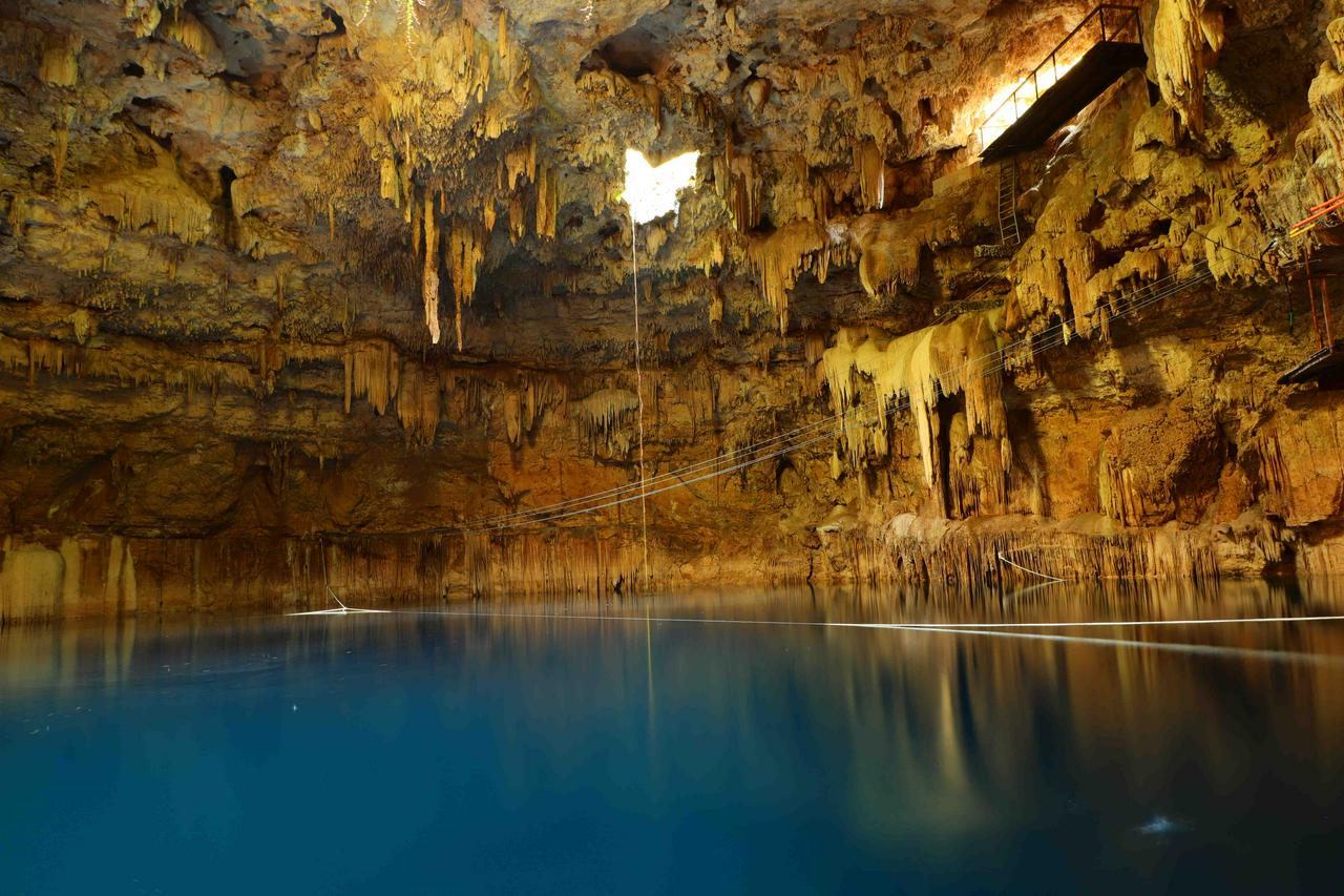 Chichen Itza with cenote and buffet lunch - Photo 13