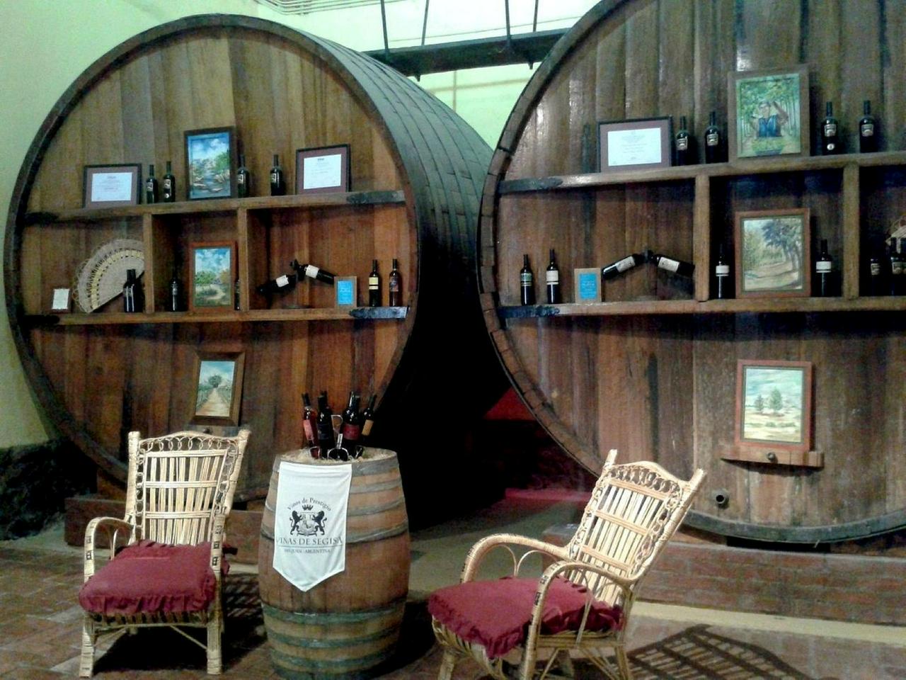San Juan: Southern Wineries, with English-speaking guide - Photo 5