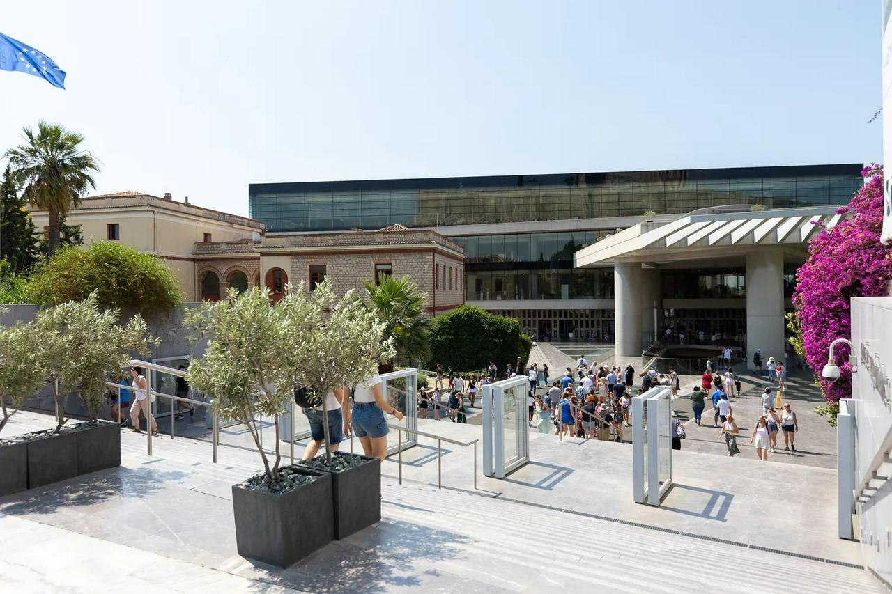 Guided tour of the Acropolis and the Acropolis Museum in Spanish - Photo 3