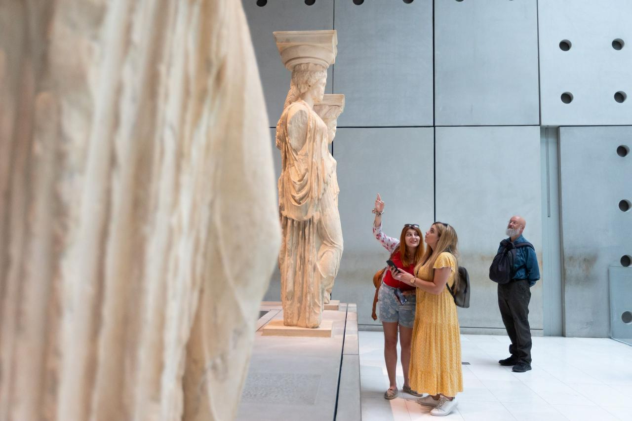Guided tour of the Acropolis and the Acropolis Museum in Spanish - Photo 14