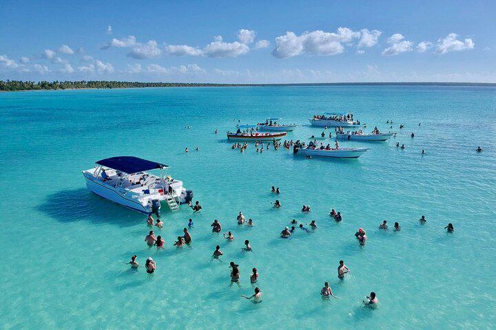 Bayahibe Catamaran: Saona Island Cruise with Lunch and Open Bar - Photo 5
