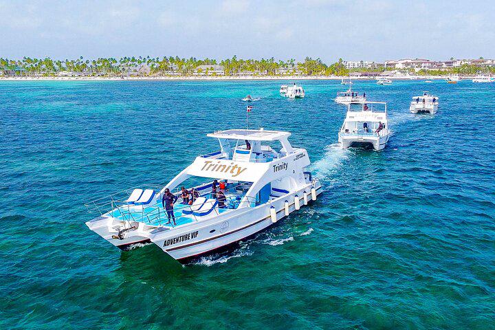 Punta Cana Catamaran Party with Snorkeling, Open Bar, Music and Pickup - Photo 6