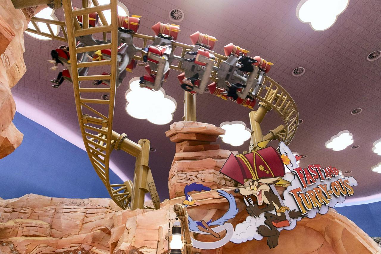 Yas Island Abu Dhabi 1 dia, quaisquer ingressos para 2 parques (Ferrari, Warner, Yas e Seaworld) - Photo 6