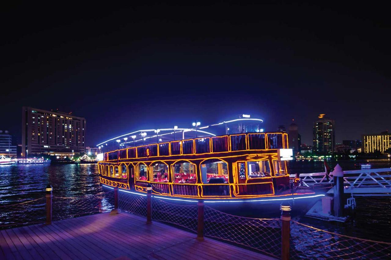 Dhow Cruise in Dubai Marina with Private Transfers - Photo 7