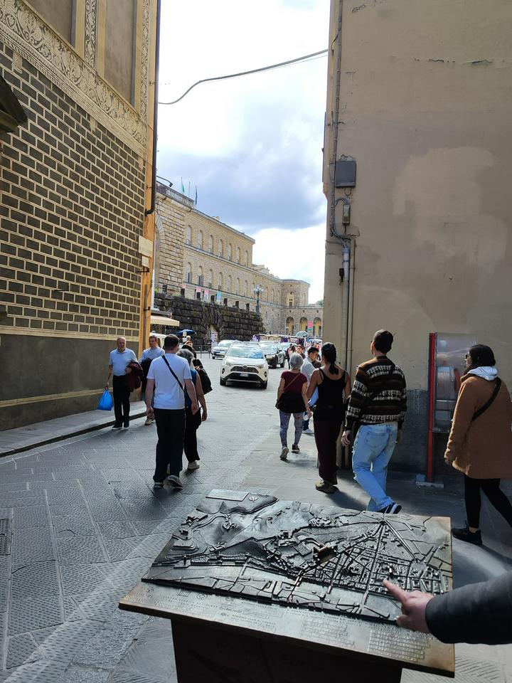 Guided tour of the Wine Shops and other secrets of Florence - Photo 2