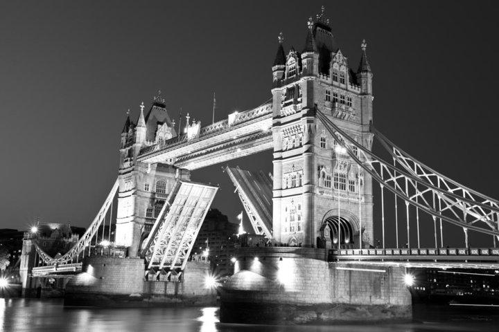 Big Bus London Night Tour - Photo 6
