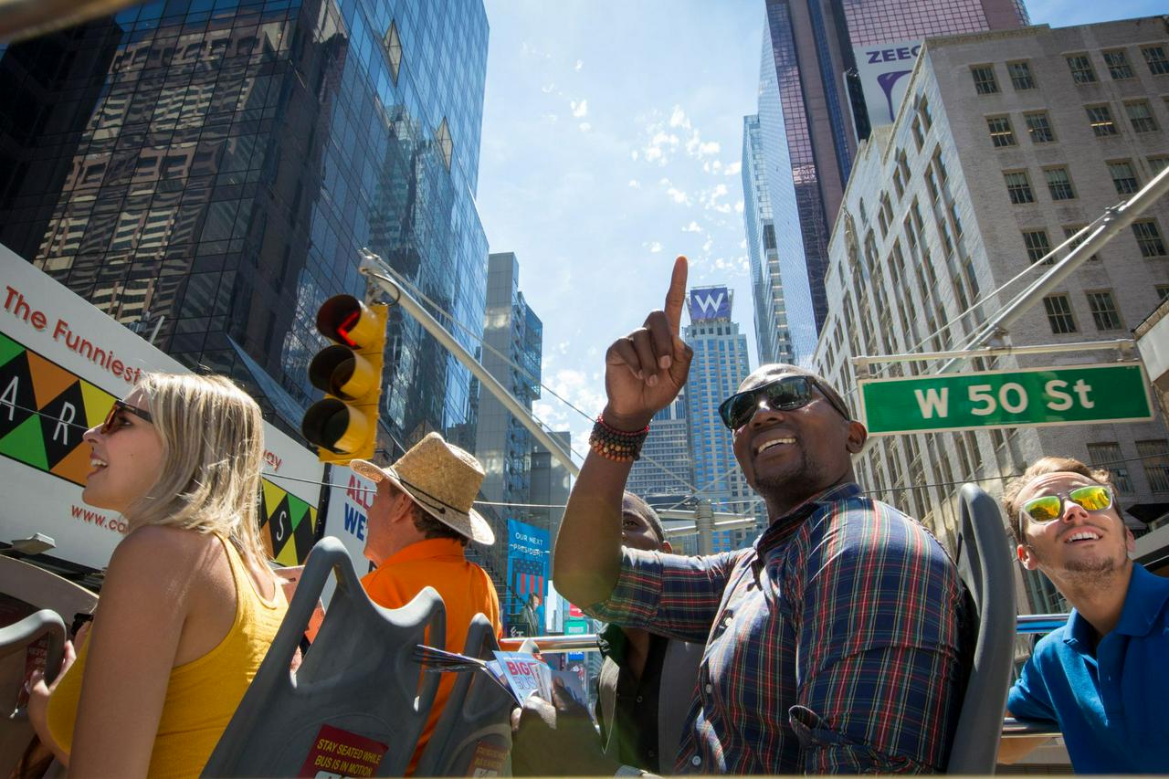 48-hour hop-on hop-off sightseeing bus - New York Essential - Photo 12