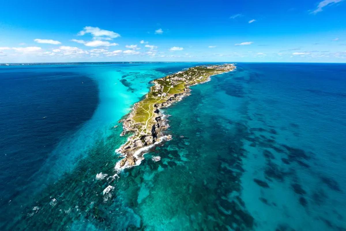 Combined Tour: Chichen Itza and Catamaran to Isla Mujeres with Lunch Included - Photo 8
