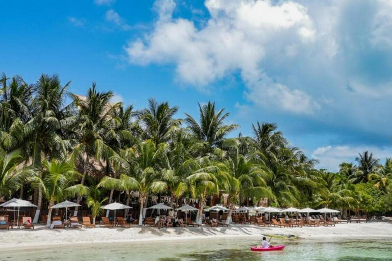 Isla Mujeres by Catamaran: Open Bar and Snorkeling - Photo 4