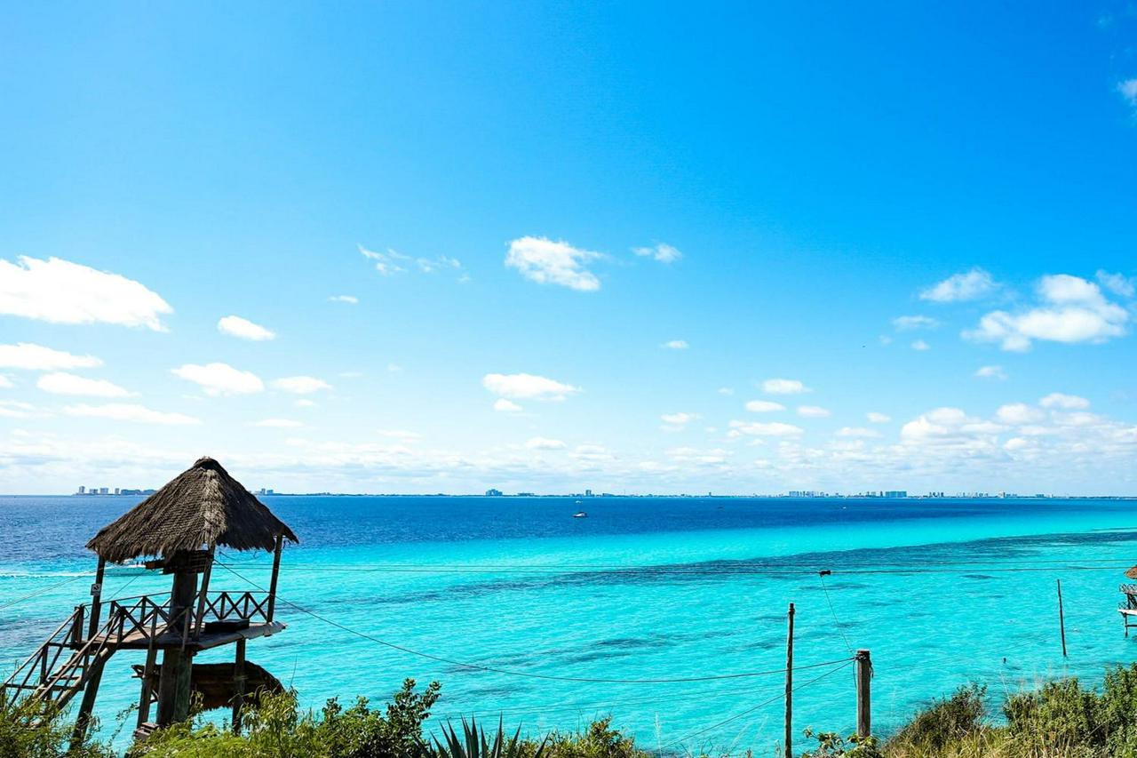 Isla Mujeres by Catamaran: Open Bar and Snorkeling - Photo 5