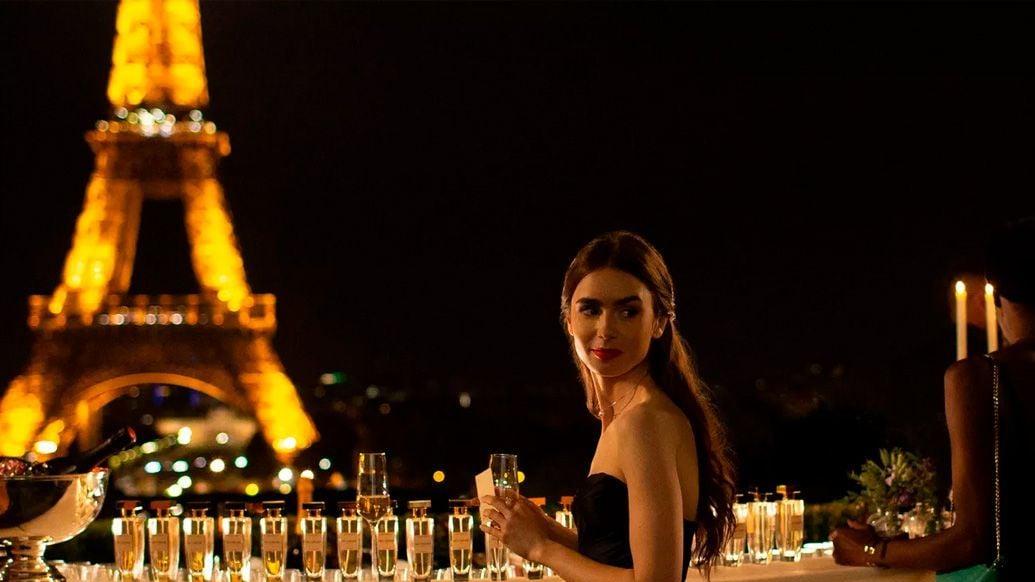 A tour of the filming locations of "Emily in Paris". - Photo 2