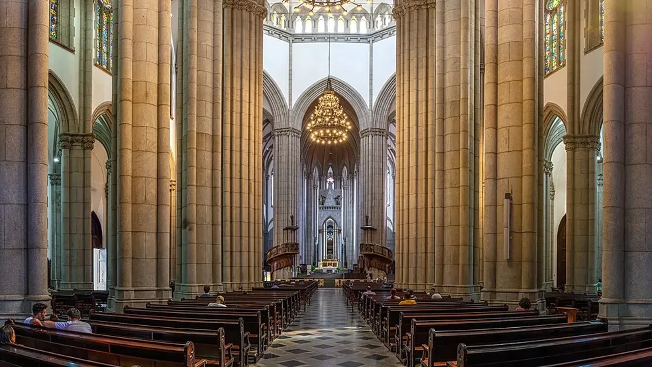 São Paulo Historical Combo: Secret Village + Complete Tour of the Sé Cathedral - Photo 2