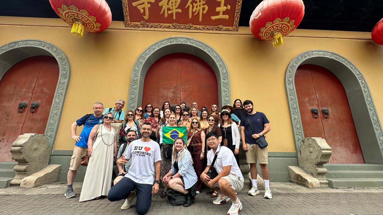 Grand Imperial Journey: China 2026 - Photo 3