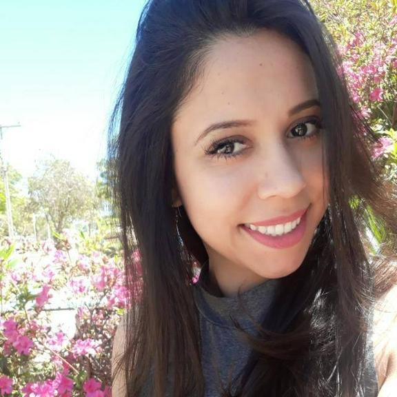 Jaqueline (Local Friend)