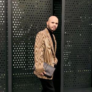 Pedro (Local Friend)